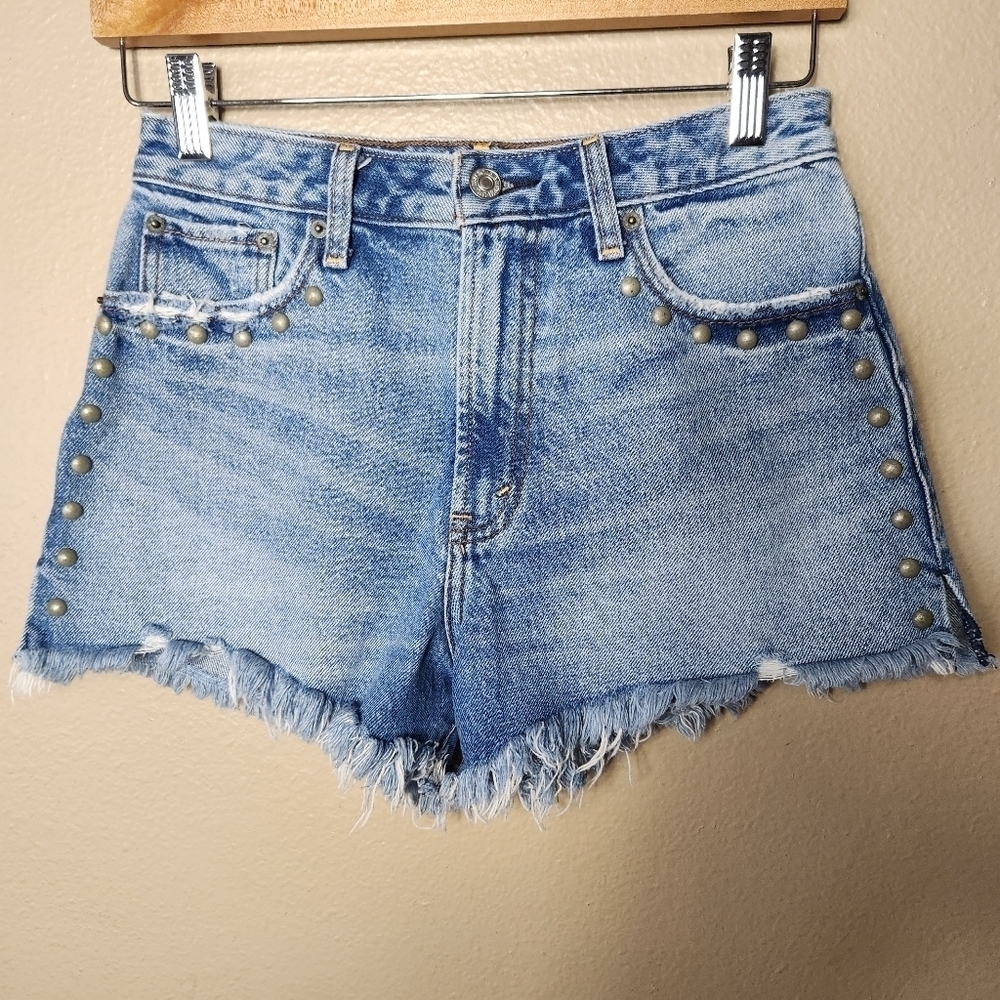 Abercrombie & Fitch Light Wash Studded Denim Shorts